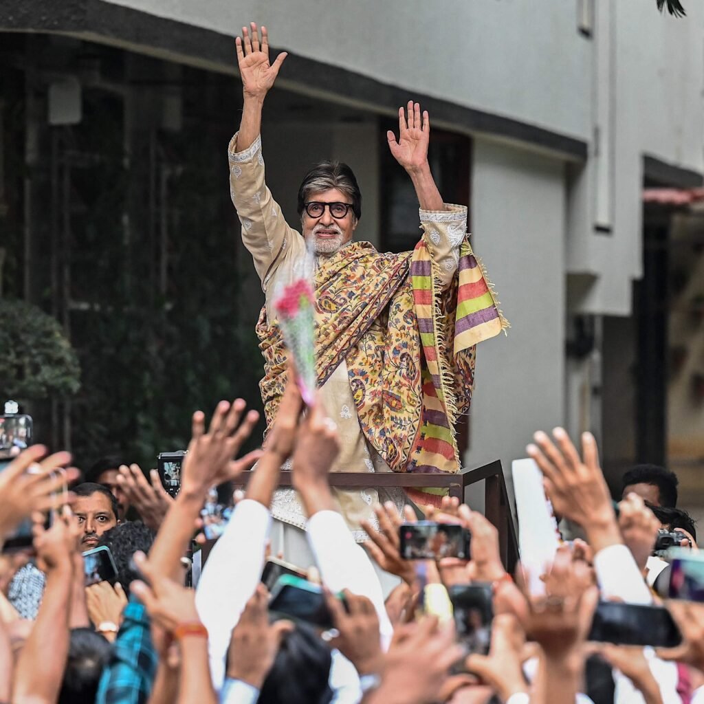 अमिताभ बच्चन का 84वें जन्मदिन 2026 के अवसर पर पोर्ट्रेट